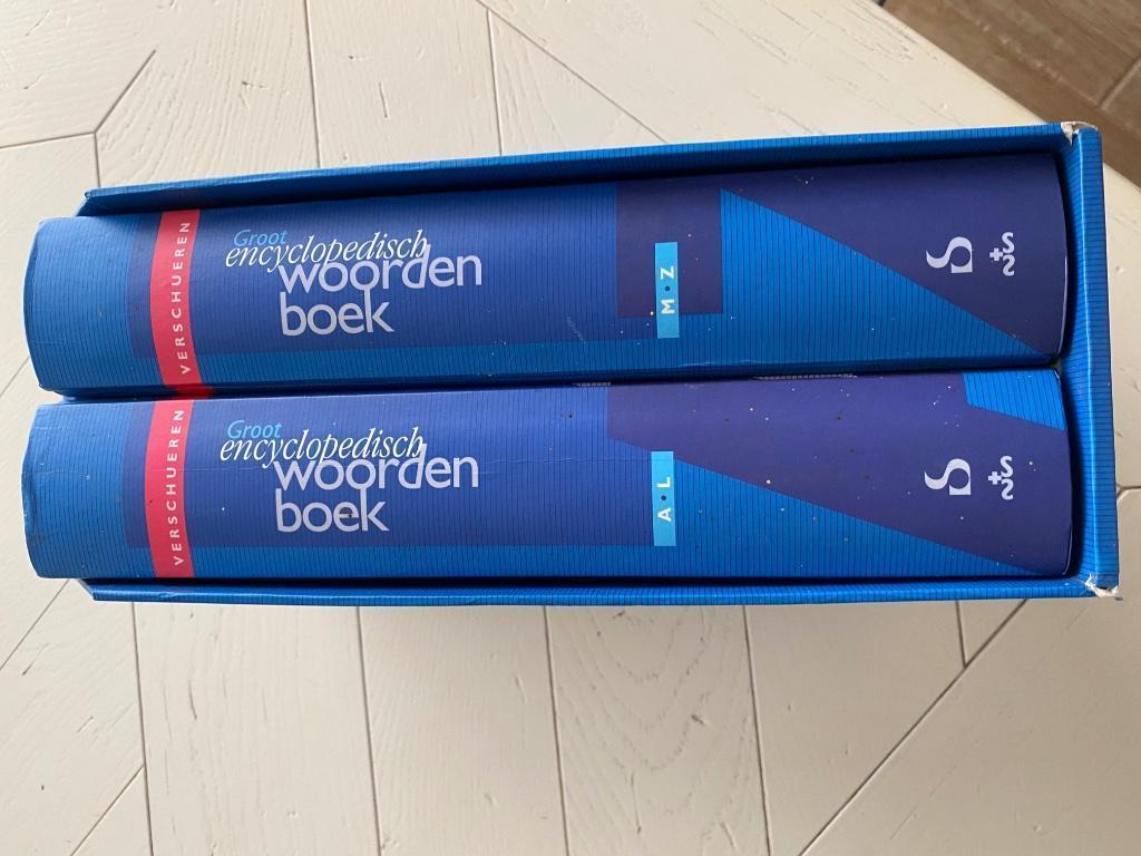 VERSCHUEREN Groot Encyclopedisch woordenboek, Boeken, Ophalen of Verzenden, Zo goed als nieuw, Nederlands