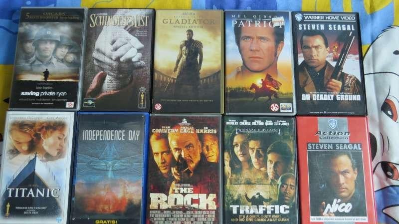 VHS topfilms ( 33 stuks), CD & DVD, VHS | Film, À partir de 9 ans, Enlèvement, Comme neuf, Action et Aventure