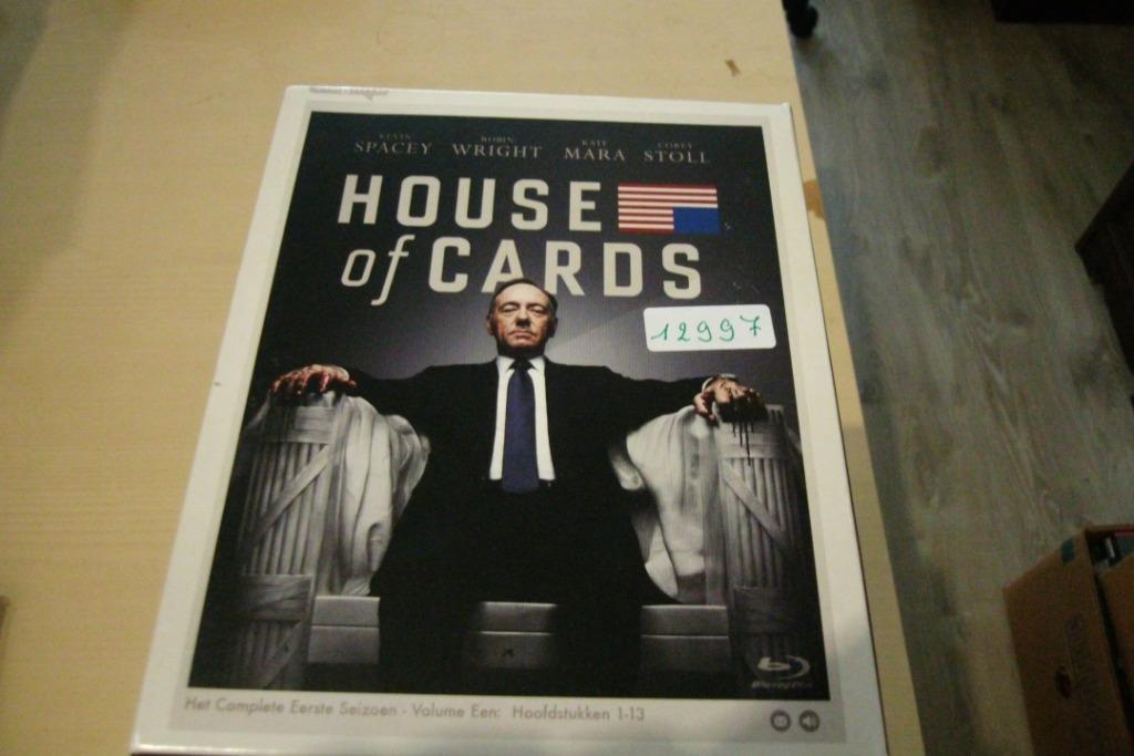 house of cards   4 disc box, Enlèvement ou Envoi