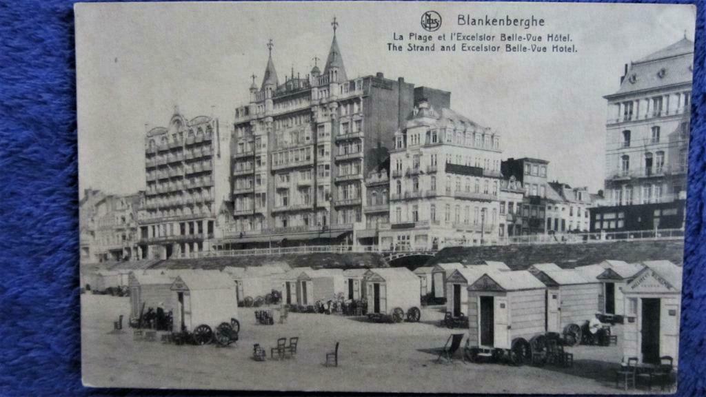 POSTKAARTEN- BLANKENBERGE, HET STRAND EN HET EXCELSIOR HOTEL, Ophalen of Verzenden, Voor 1920, Gelopen, West-Vlaanderen