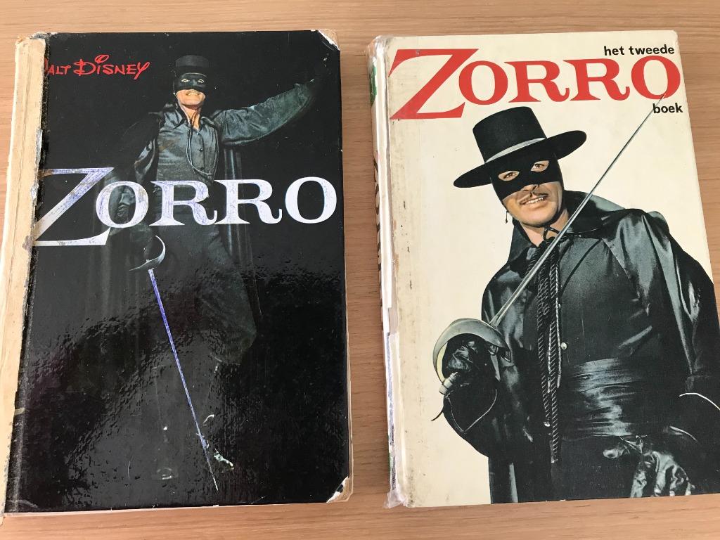 Walt Disney Zorro boek deel 1 en deel 2, Walt disney, Amerika, Ophalen, Gelezen
