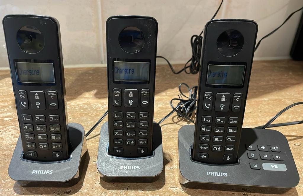 Philips Trio draadloze vaste telefoons, Ophalen, Gebruikt, 3 handsets