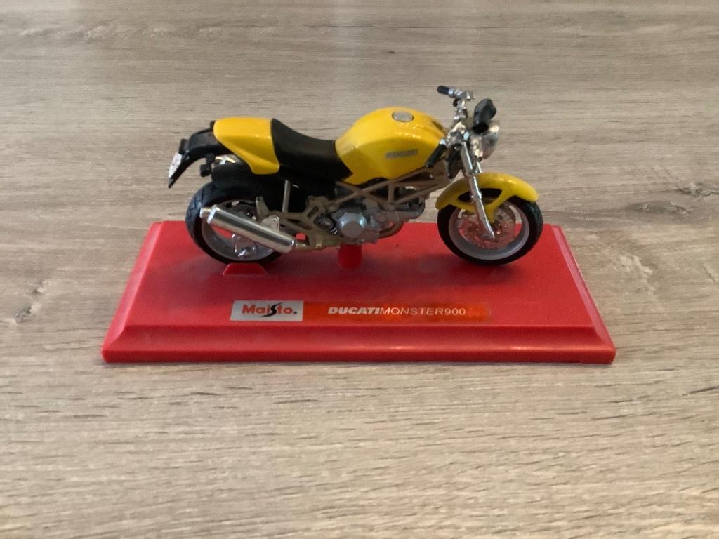 Miniatuur moto Ducati Monster 900 (Schaal 1/18), Ophalen of Verzenden, Gebruikt, Motor, Maisto