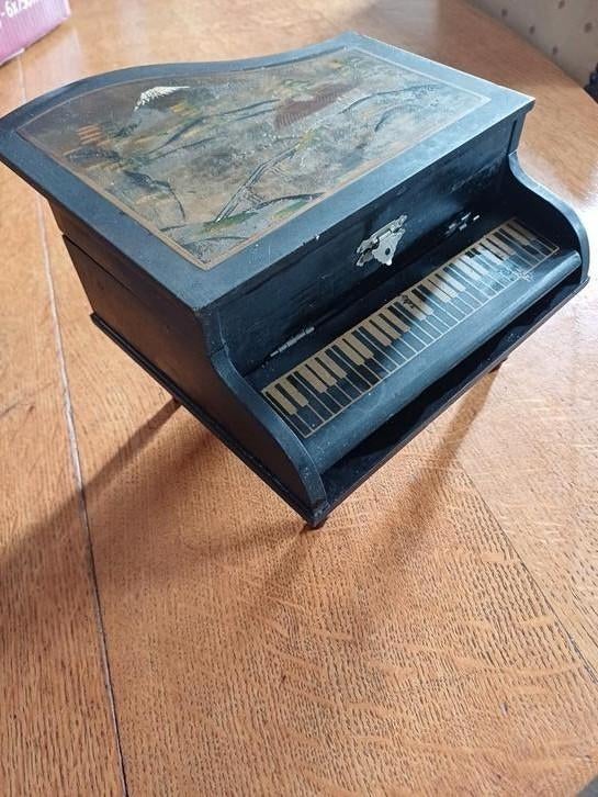Vintage juweeken doos piano, Huis en Inrichting, Woonaccessoires | Cd- en Dvd-rekken, Ophalen, Zo goed als nieuw