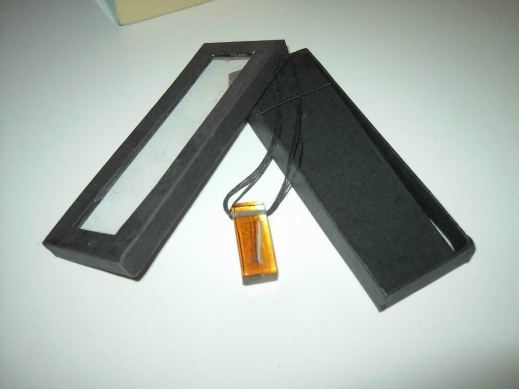 Twee nieuwe, prachtige glazen hangers !!, Ophalen of Verzenden, Nieuw, Overige materialen