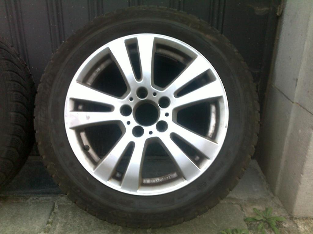 4 Mercedes 16 inch alu velgen met winterbanden ( Merk RIAL ), Ophalen, Gebruikt, 16 inch, Banden en Velgen