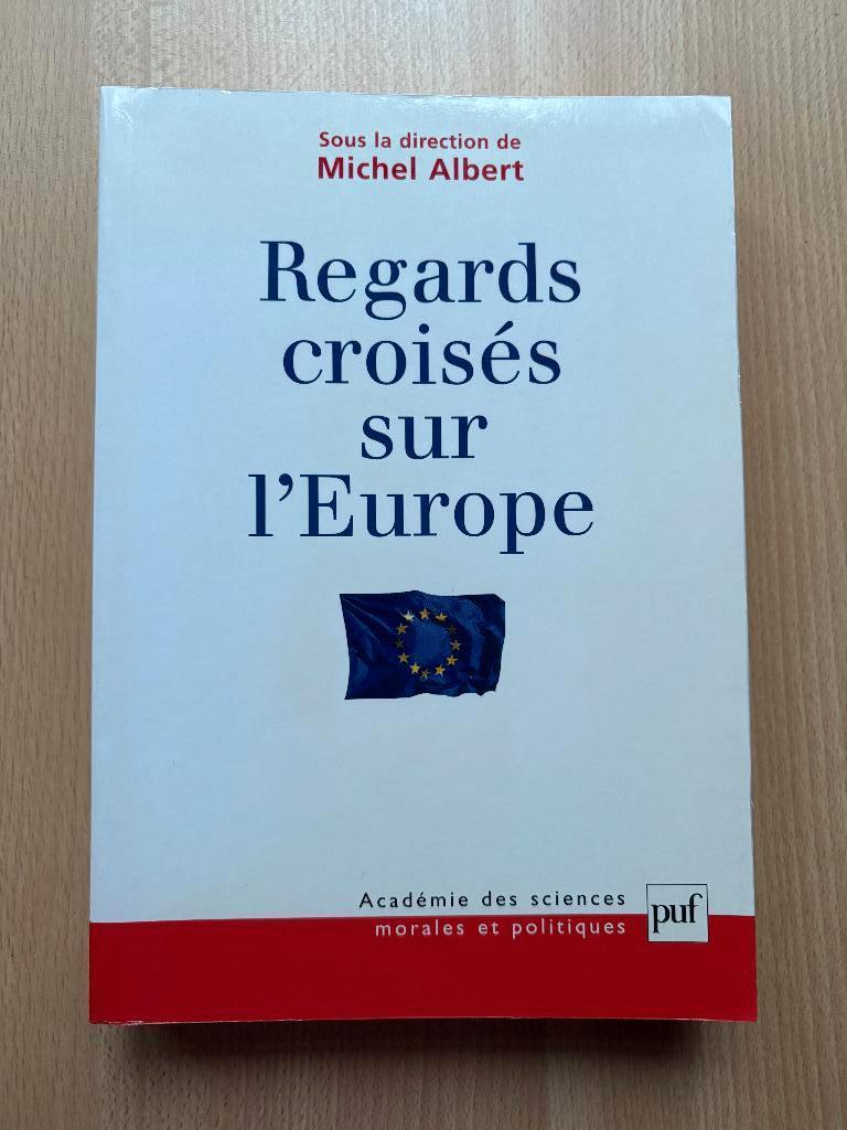 Regards croisés sur l’Europe, Livres, Histoire & Politique, Utilisé, 20e siècle ou après, Enlèvement