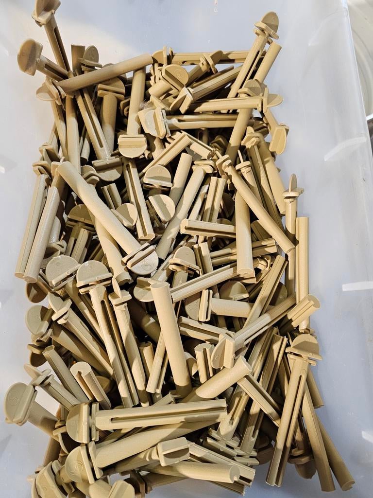 Perchoir en plastique brun 10 cm, Enlèvement