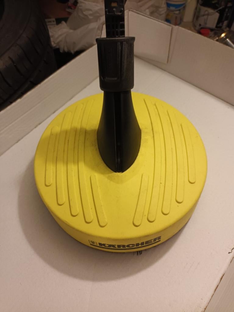 Brosse rotative Karcher, Enlèvement