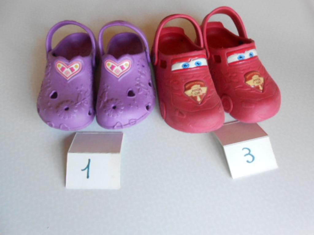 Crocs pour enfants violets et roses tailles 27/28 et 26/27, Enlèvement ou Envoi, Utilisé, Garçon ou Fille, Chaussures