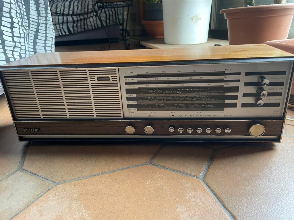 Radio ancienne vintage Philips …fonctionne toujours, Enlèvement ou Envoi