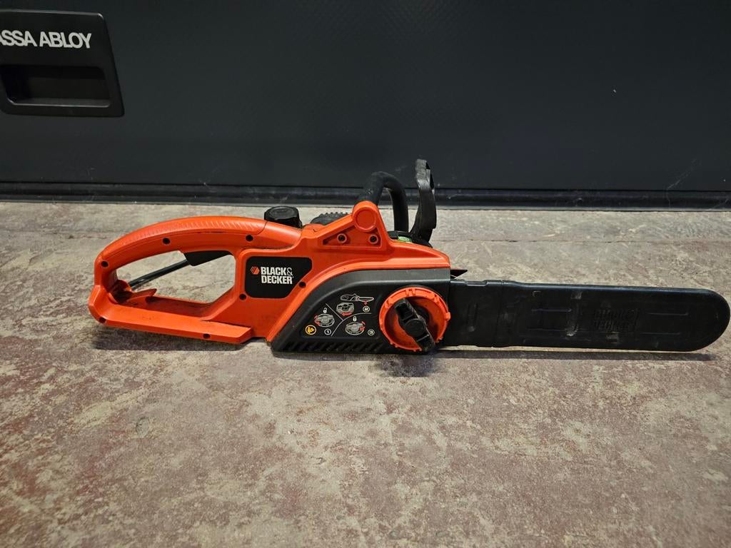 Tronçonneuse électrique BLACK+DECKER 1900W 35cm, Enlèvement, Utilisé, Électrique, Black & Decker