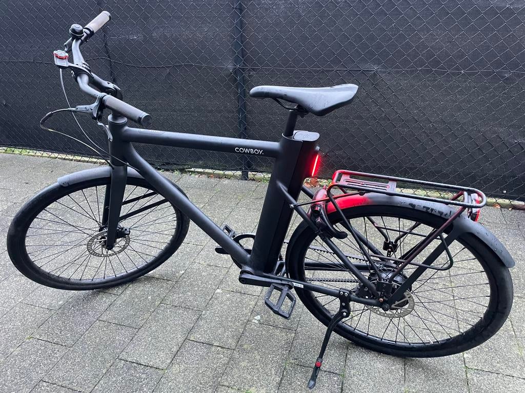 VERLAAGDE PRIJS!Cowboy C3 met verhoogd stuur en bagagedrager, Fietsen en Brommers, Ophalen, Zo goed als nieuw