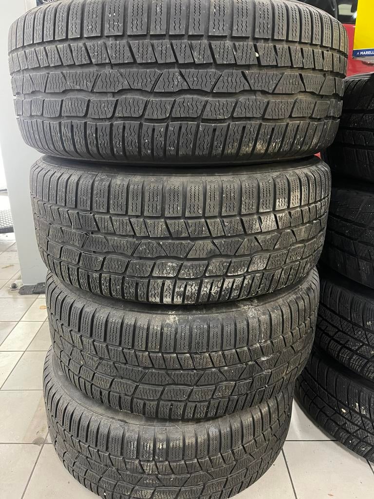 4 jantes en tole avec pneus hiver pour AUDI A4 (5x112), Autos : Pièces & Accessoires, Enlèvement, Pneus hiver, Pneu(s)