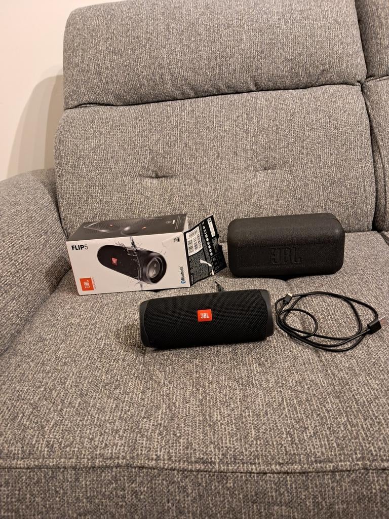 JBL Flip 5 – Nieuw in verpakking + oplader + hoesje, Ophalen of Verzenden, Nieuw