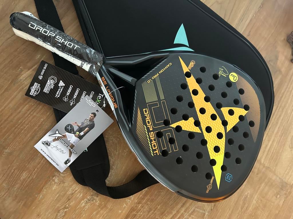 Nieuwe Padel racket Canyon pro 1.0, Enlèvement, Neuf, Raquette de padel