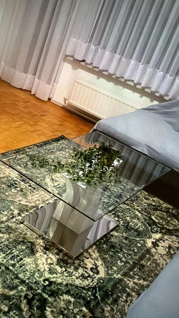 Eettafel en Salontafel nog nieuw