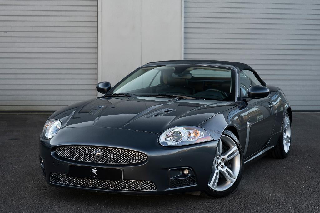 Jaguar XKR Cabriolet EUCAR/2NDOWNER/A1CONDITION, Autos, Argent ou Gris, Achat, Entretenue par le concessionnaire, Noir