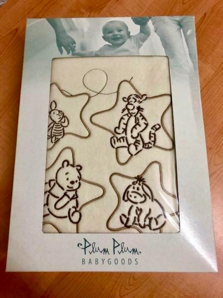 Plum Plum Babygoods Deken babybed Winnie The Pooh & friends, Ophalen of Verzenden, Nieuw, 100 cm of meer, Deken