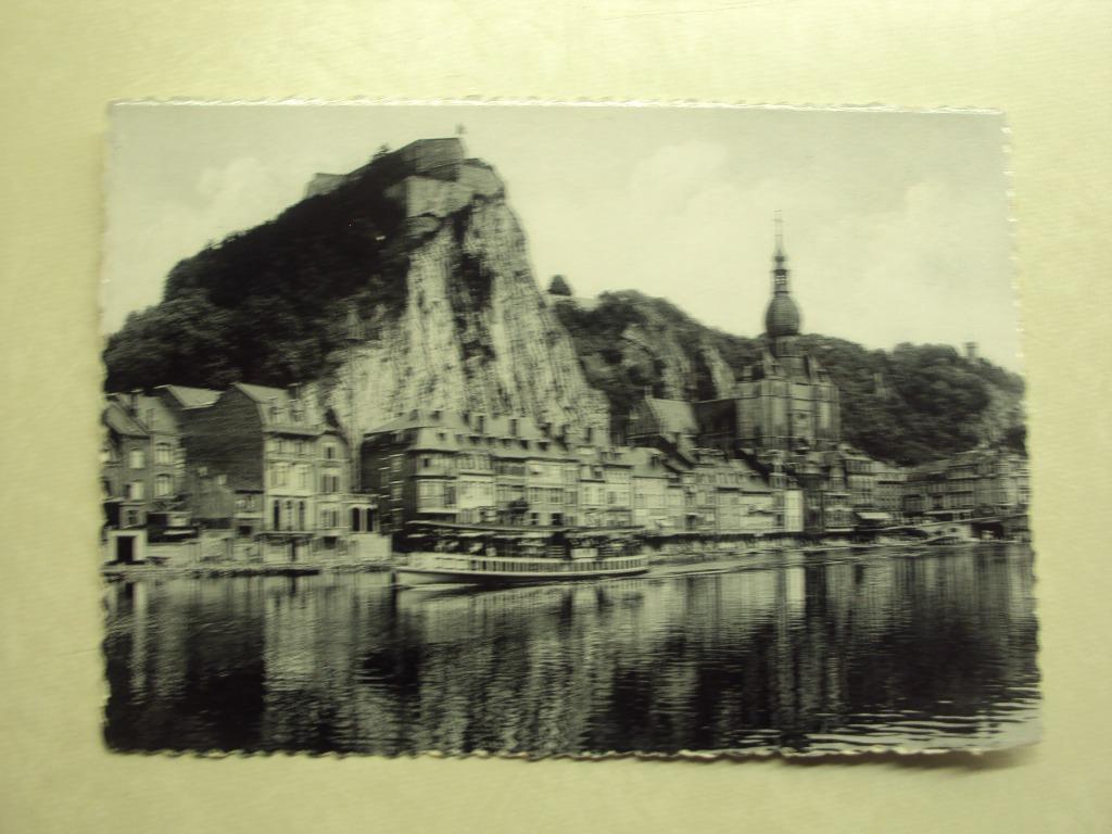 48767 - DINANT - CITADELLE - EGLISE ET BATEAU TOURISTES, Verzenden