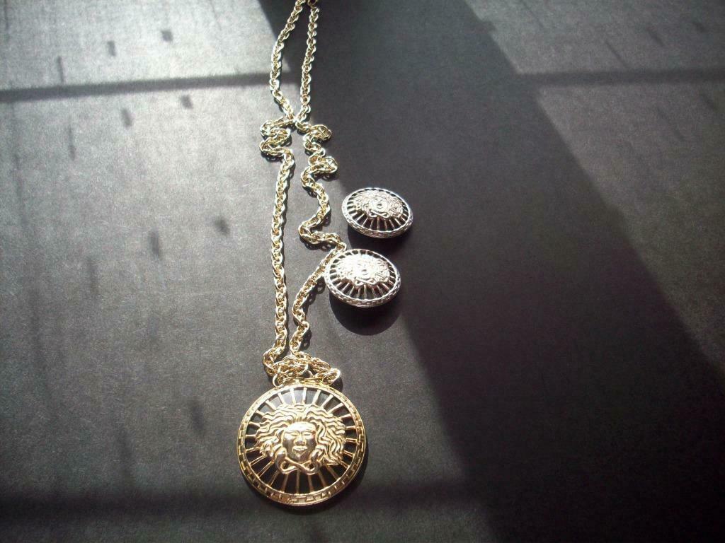 Ensemble collier et clips, Enlèvement ou Envoi, Comme neuf, Autres couleurs, Autres matériaux