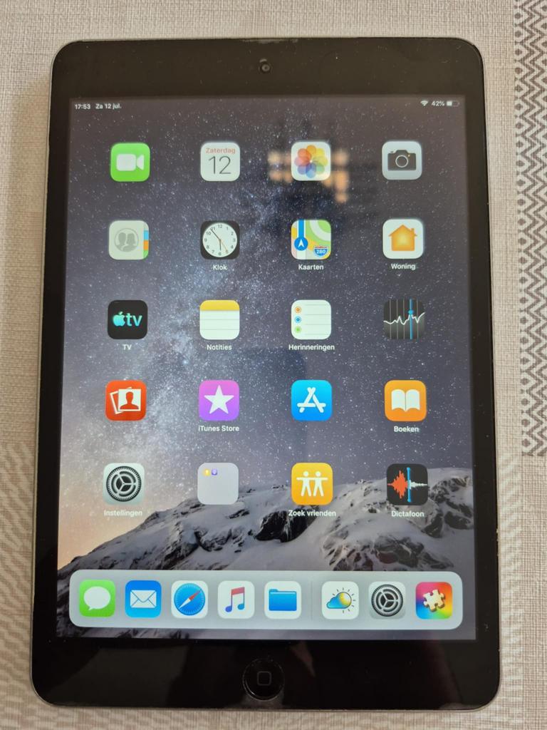 Apple iPad mini 16GB, Computers en Software, Apple iPads, Apple iPad, Ophalen of Verzenden, Zo goed als nieuw, Grijs