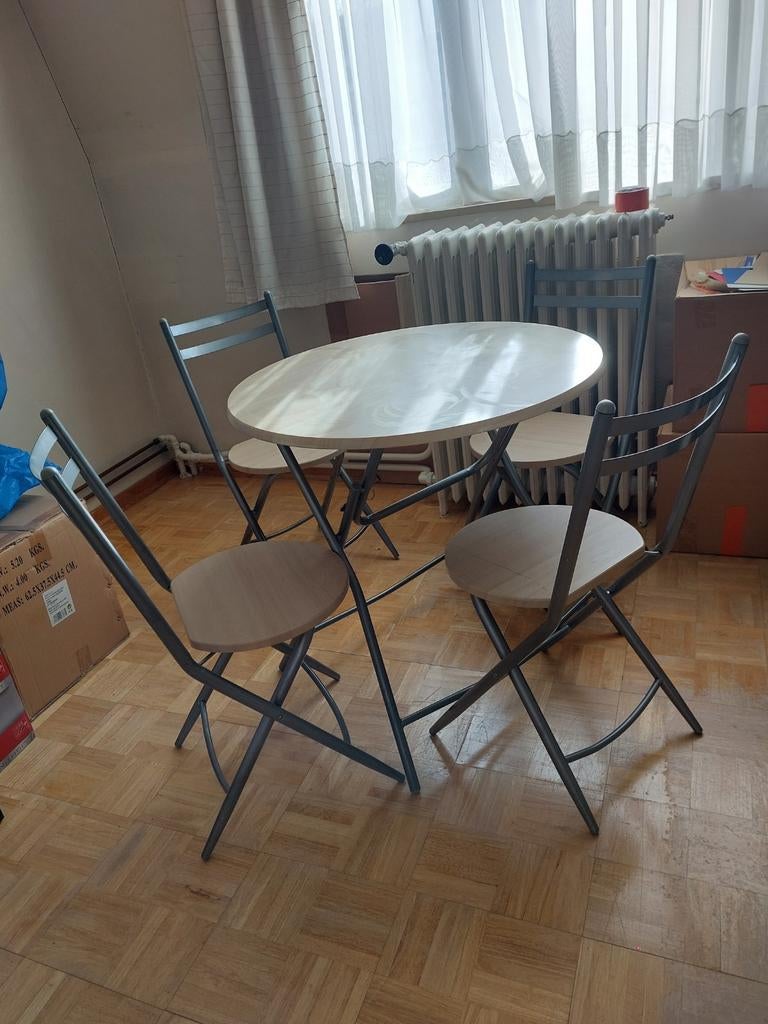 Table de cuisine + 4 chaises, Enlèvement, Comme neuf
