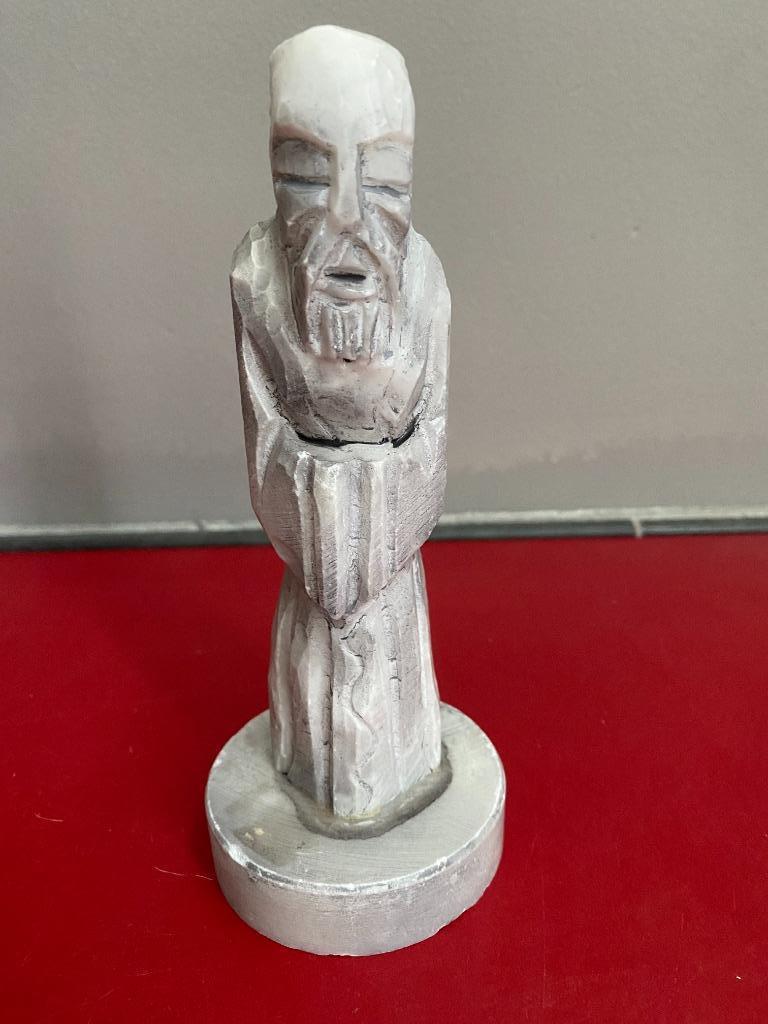 Gesculpteerd beeldje "Pater PIO” in natuursteen, Ophalen of Verzenden
