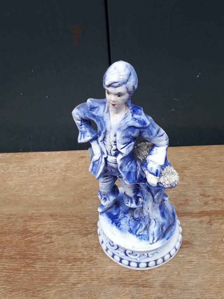 Porseleinen beeld, Antiek en Kunst, Ophalen of Verzenden