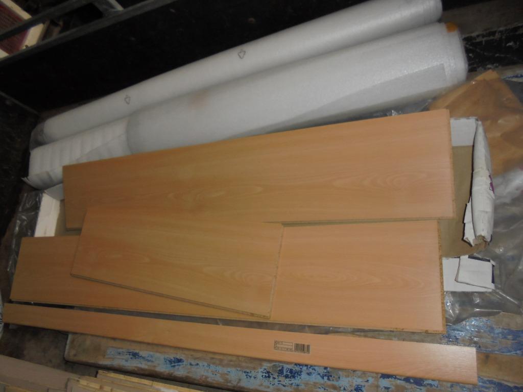 Laminé Quickstep Universal avec film sous-jacent, Hobby & Loisirs créatifs, Bricolage, Neuf, Enlèvement