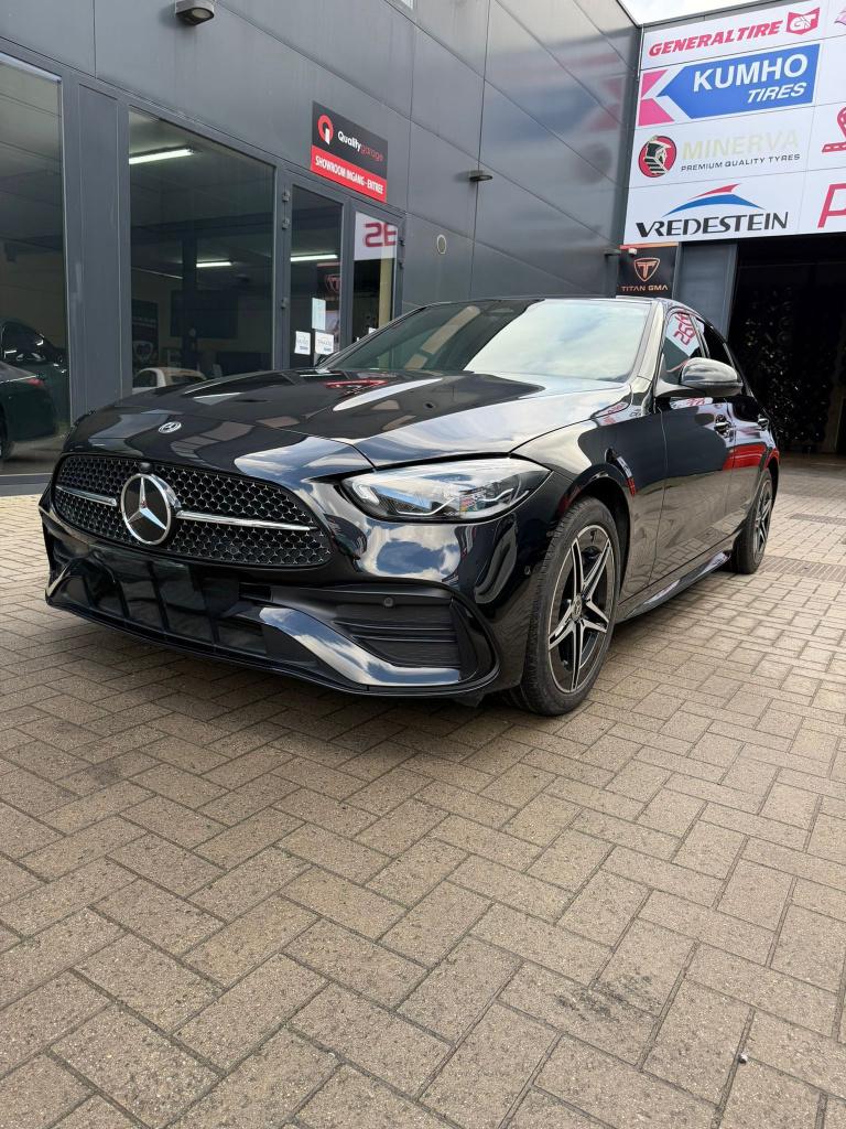 MERCEDES C300e AMG Line, Cuir, Achat, 4 portes, Noir