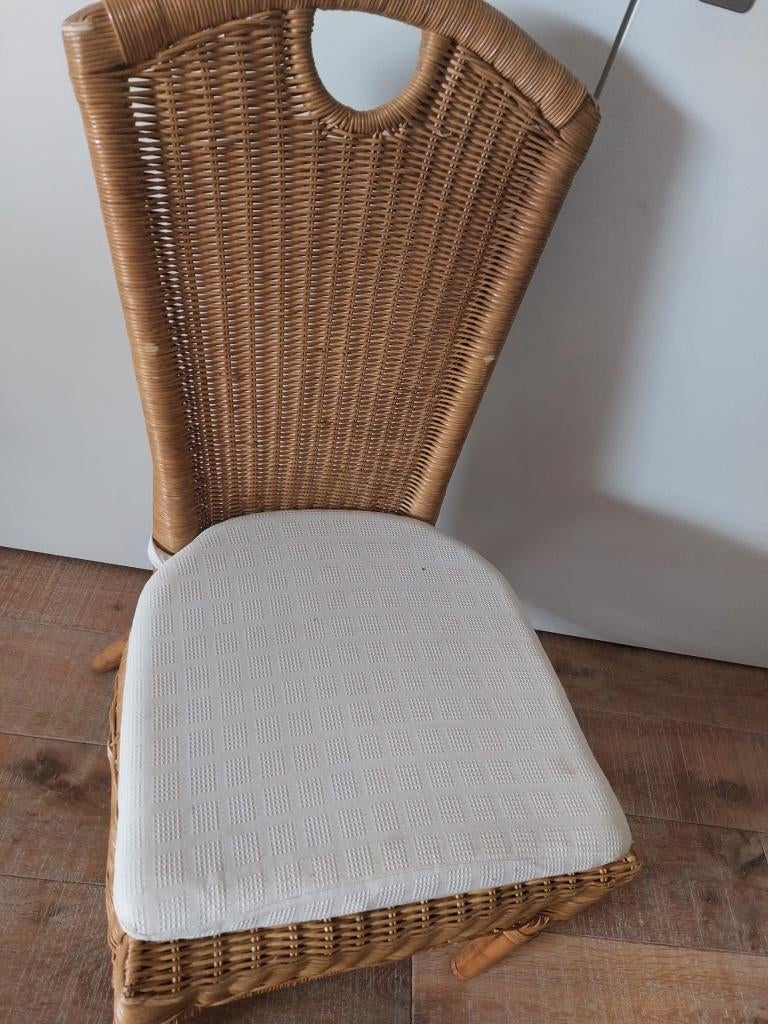 6 rieten stoelen met kussens, Ophalen, Gebruikt, Bruin, Vijf, Zes of meer stoelen