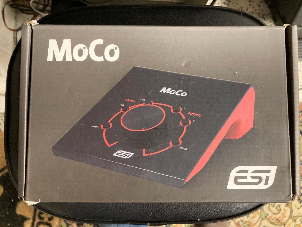 ESI MoCo Passive Monitor Controller, Muziek en Instrumenten, Ophalen of Verzenden, Gebruikt, Minder dan 5 kanalen