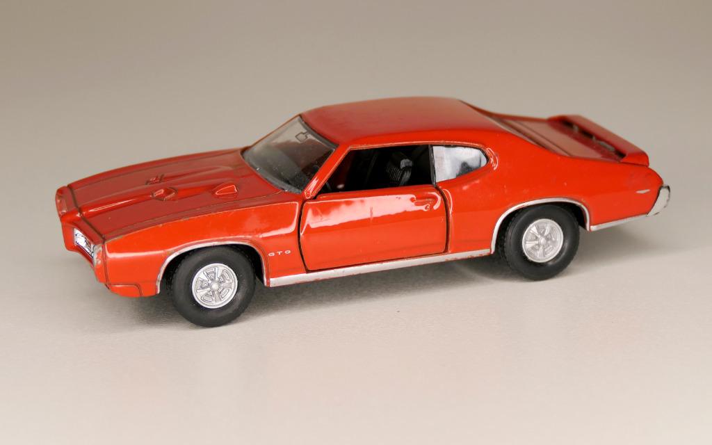 Voertuigen_Welly_Pontiac GTO 1969_nr 43714_1-36e_4,5'', Hobby en Vrije tijd, Modelauto's | 1:43, Ophalen of Verzenden, Gebruikt