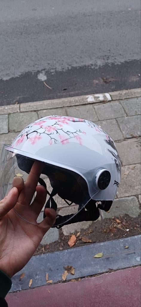 Casque vélo avec visière, Vélos & Vélomoteurs, Enlèvement ou Envoi, Comme neuf, Autre