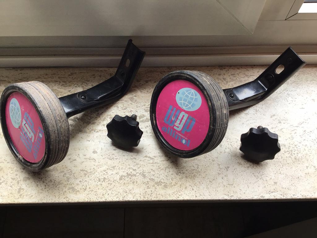 steunwielen voor kinderfiets -  2€, Ophalen, Gebruikt