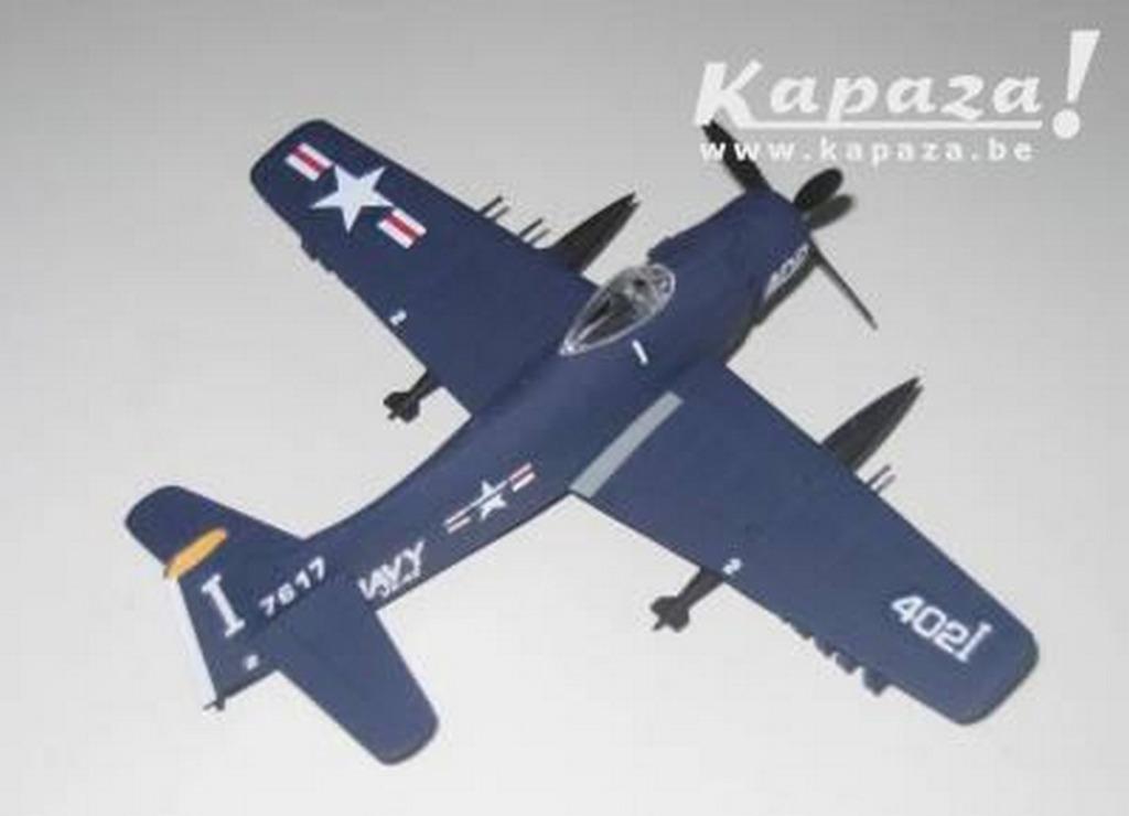 Avion SKYRAIDER Heller 79840 1/72ème, Enlèvement ou Envoi, Neuf, Avion, Heller