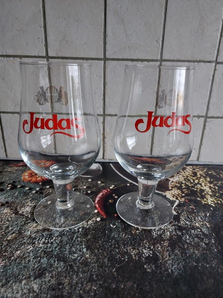 Judas bierglazen, Ophalen of Verzenden, Zo goed als nieuw, Bierglas