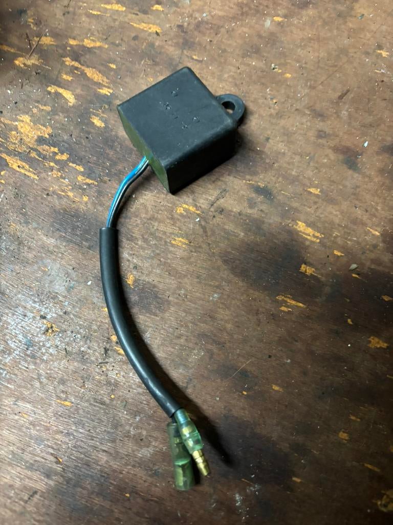 Spanningsregelaar Choke Yamaha Aerox MBK Booster, Ophalen, Zo goed als nieuw, Yamaha
