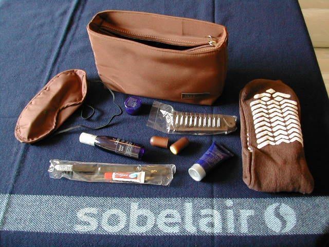 Nouveau kit commodité complet pour femmes de Sabena Sobelair, Collections, Souvenirs Sabena, Neuf, Enlèvement ou Envoi