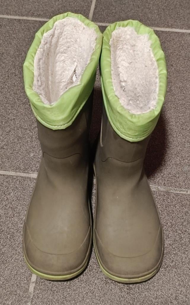 Bottes de pluie taille 28, Enlèvement