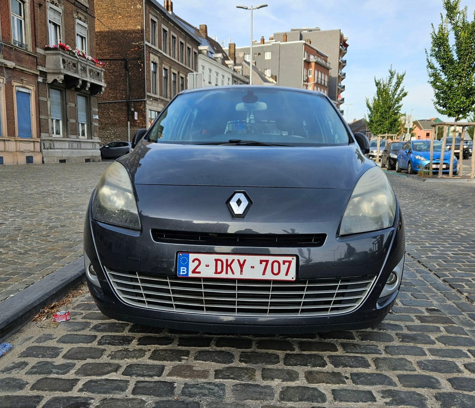 Renault scenic 7places Prête à immatriculer, Euro 5, Achat, 7 places, Boîte manuelle