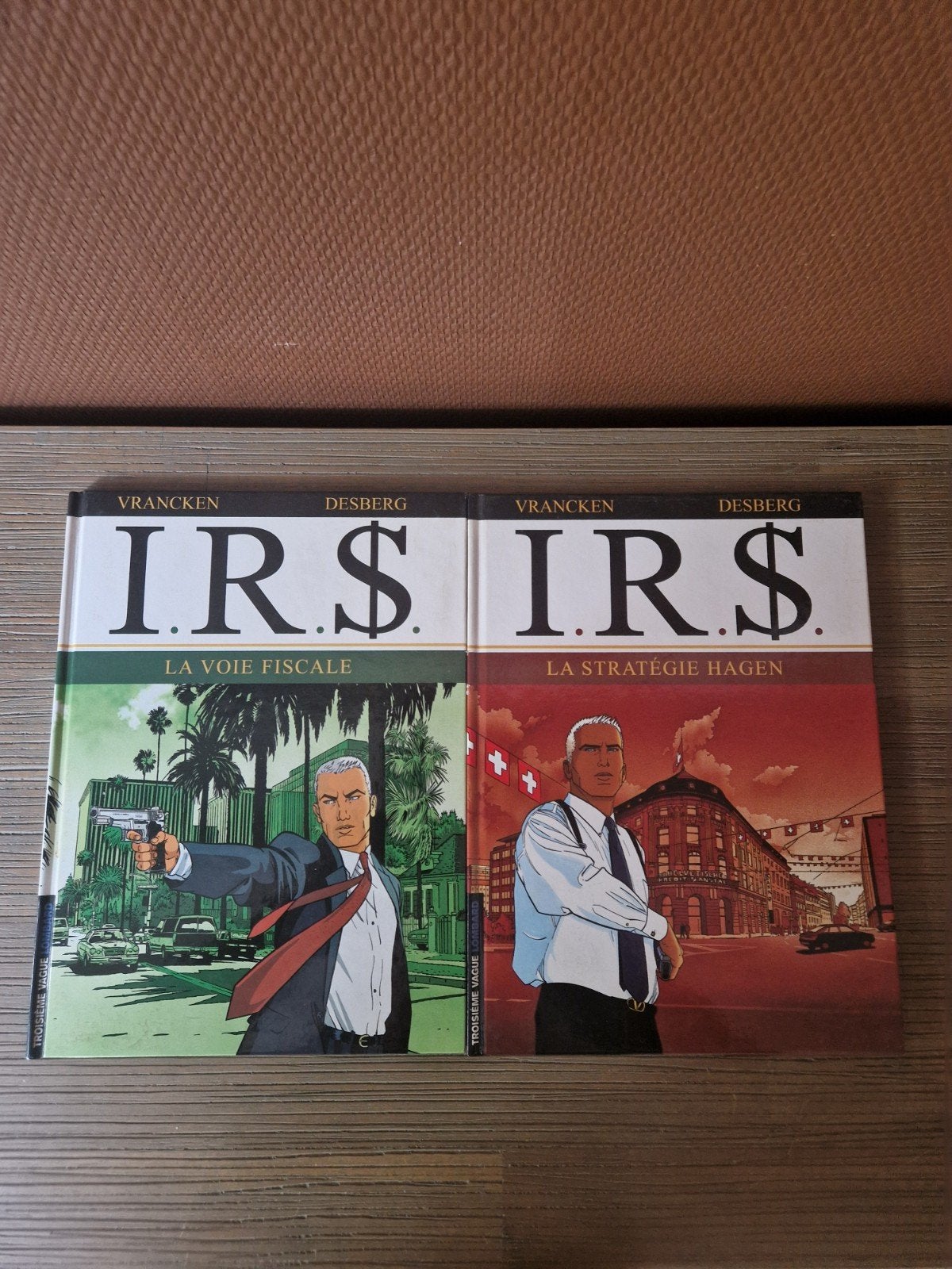 Lot de 2 bd irs 1 et 2, Livres, Enlèvement ou Envoi