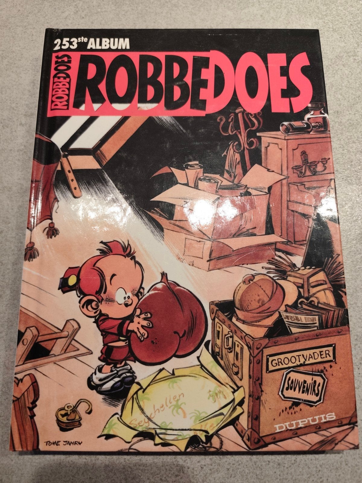 253 Robbedoes album, Boeken, Eén stripboek, Ophalen of Verzenden, Zo goed als nieuw, Dupuis