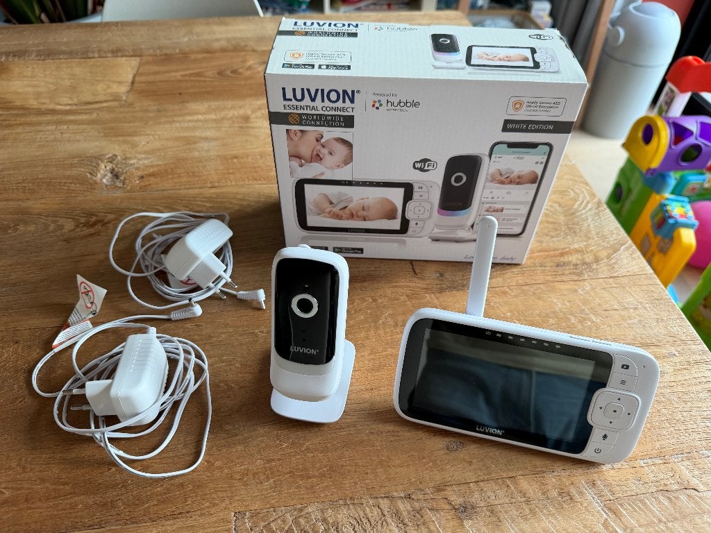 LUVION Essential Connect - Babyfoon met Camera en App (wifi), Kinderen en Baby's, Ophalen, Gebruikt, Camera