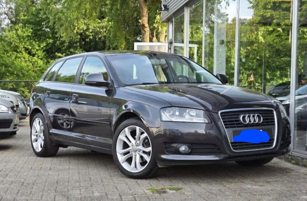 Audi A3 Sportback 1.6D, Autos, Audi, Euro 5, Achat, Boîte manuelle, Noir