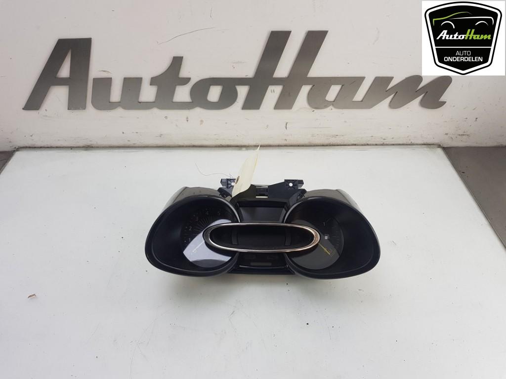 COCKPIT Renault Clio IV (5R) (|248105622R|248105216R|), Auto-onderdelen, Gebruikt, Renault