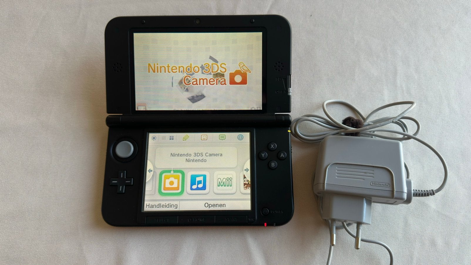Nintendo 3DS XL, Games en Spelcomputers, Ophalen, Zo goed als nieuw, 3DS
