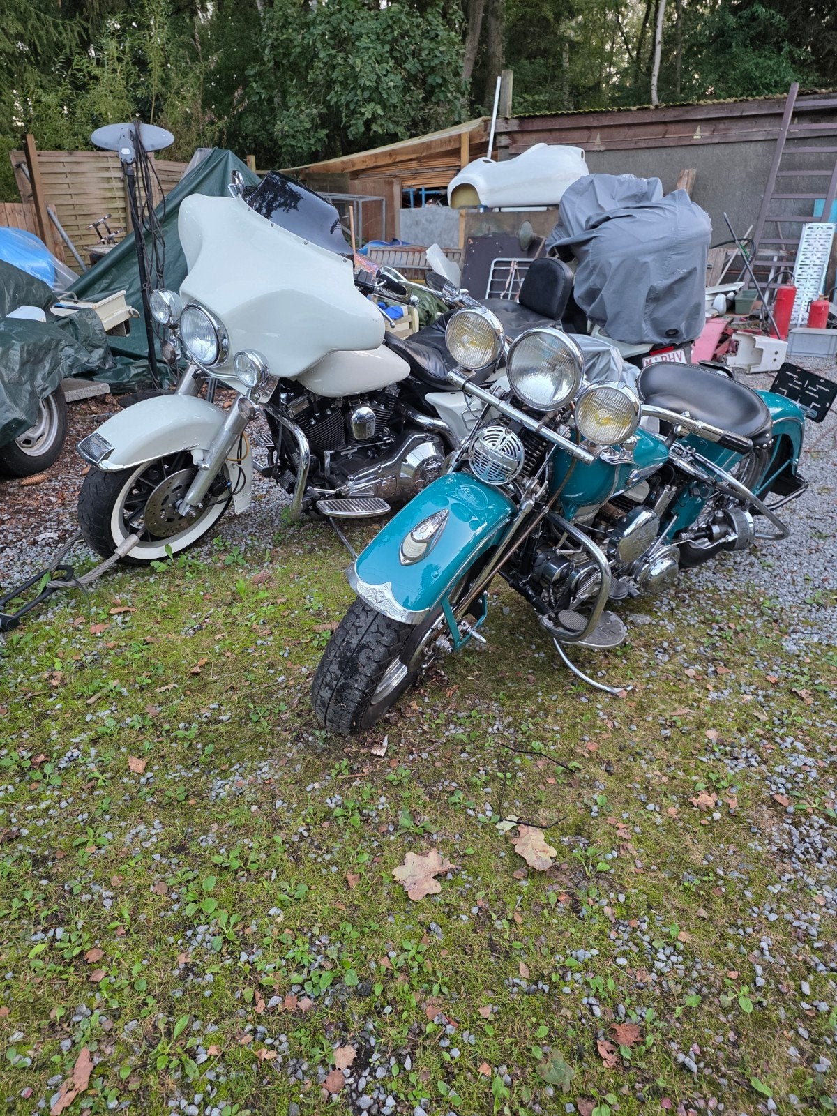 2 harleys. met belgische papieren 1989 en 1942, Motoren, Ophalen