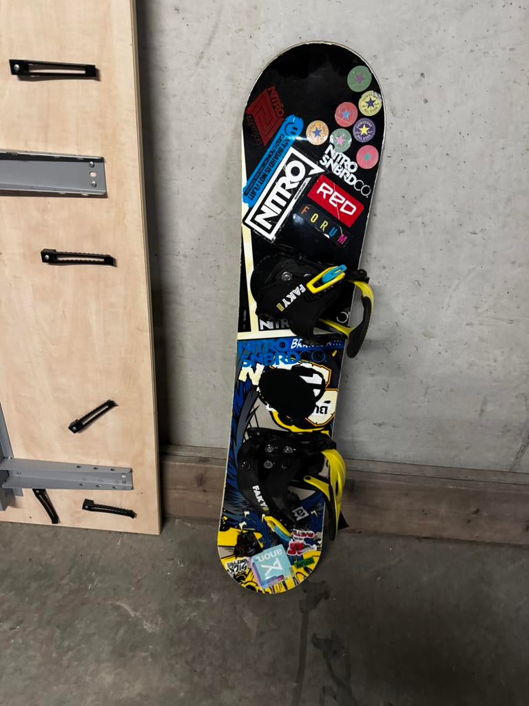 Snowboard - Nitro, Sport en Fitness, Snowboarden, Ophalen, Gebruikt, Board